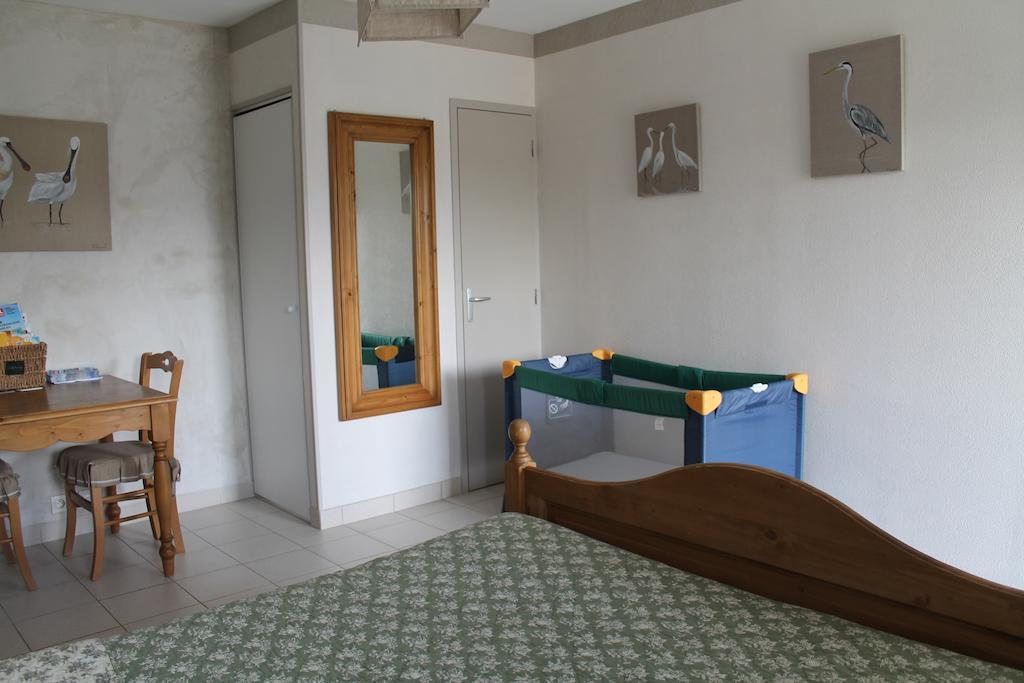 La Ferme Du Vincin Bed & Breakfast Vannes Phòng bức ảnh